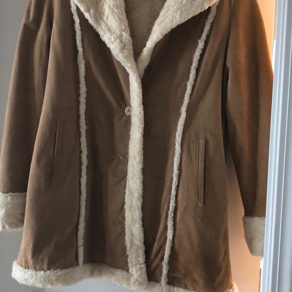 Coat - Picture 2 of 2